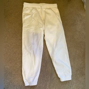 Aritzia white jogger sweatpants